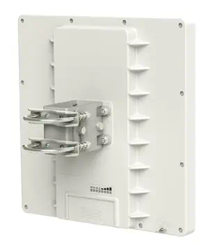 Meilleur prix Mikrotik QRT 5 Blanc Connexion Ethernet, supportant l'alimentation via ce port (PoE)