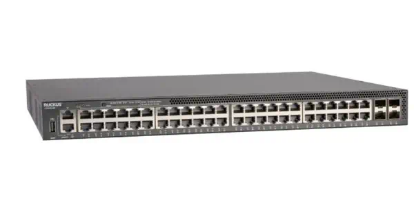 RUCKUS Networks ICX8200-48P commutateur réseau Géré Fast Ethernet (10/100) Connexion Ethernet, suppo - Switchs et Hubs - visuel 1