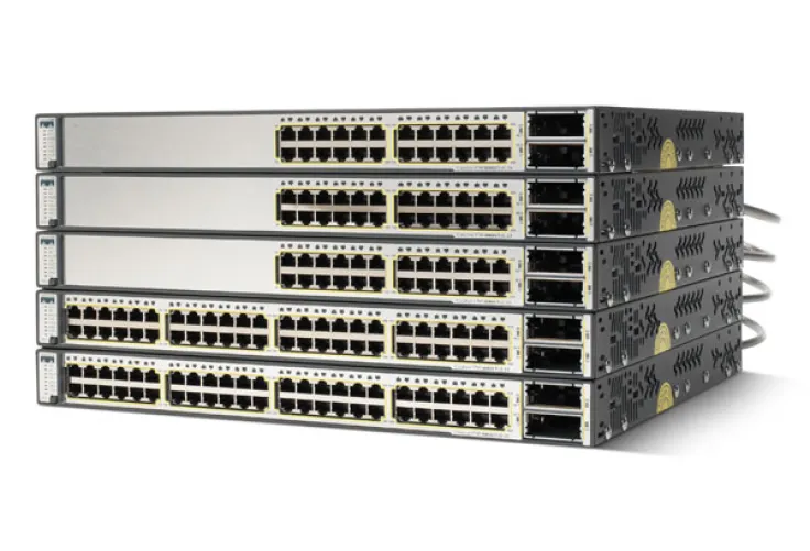 Cisco Catalyst 3750E Géré L3 Connexion Ethernet, supportant l'alimentation via ce port (PoE) - Switchs et Hubs - visuel 1