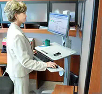WorkFit C-Mod, Single Display Sit-Stand Workstation Ergotron - visuel 1 - hello RSE - Réglage silencieux