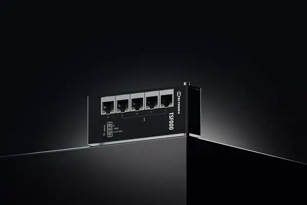 Teltonika TSF000 Non-géré Fast Ethernet (10/100) Connexion Ethernet, supportant l'alimentation via c - Switchs et Hubs - visuel 9