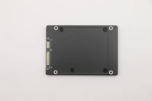 Lenovo 00XK750 disque SSD 128 Go 2.5" Série ATA III - Disque dur SSD - visuel 1