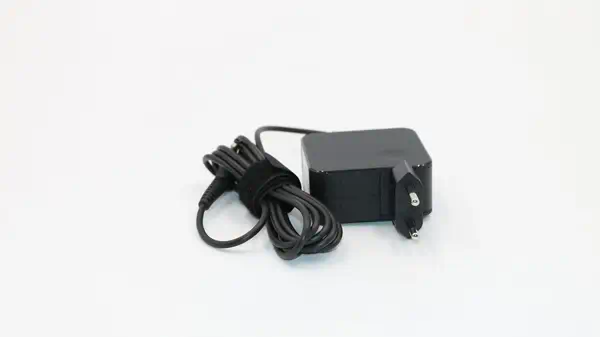 Lenovo 01FR124 adaptateur de puissance & onduleur Intérieure 45 W Noir - Chargeur et alimentation - visuel 4