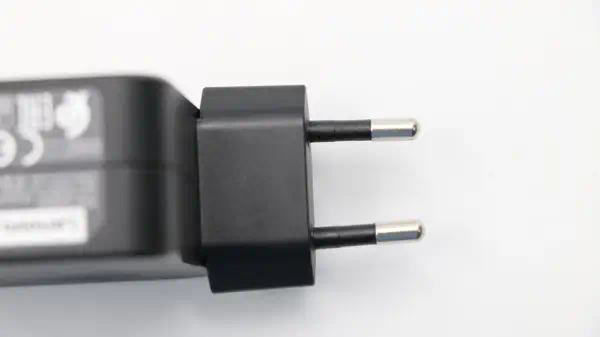 Lenovo 01FR133 adaptateur de puissance & onduleur Intérieure 45 W Noir - Chargeur et alimentation - visuel 5