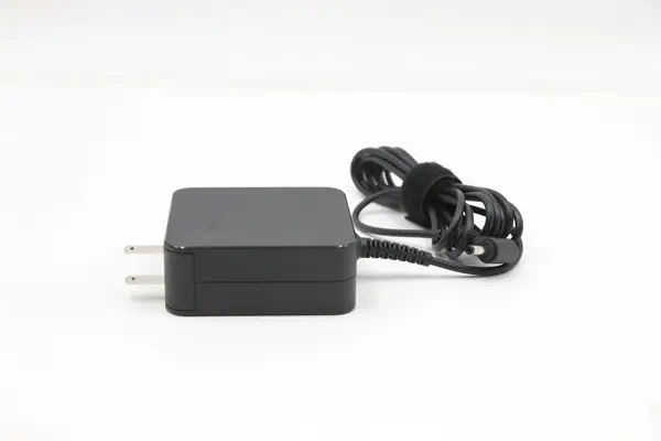 Lenovo 01FR146 adaptateur de puissance & onduleur Intérieure 65 W Noir - Chargeur et alimentation - visuel 2