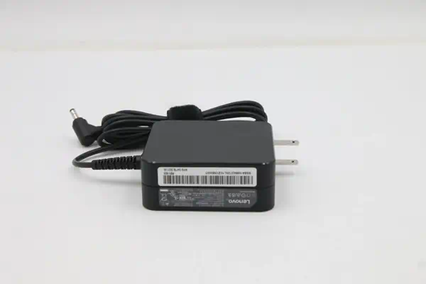 Lenovo 01FR146 adaptateur de puissance & onduleur Intérieure 65 W Noir - Chargeur et alimentation - visuel 1