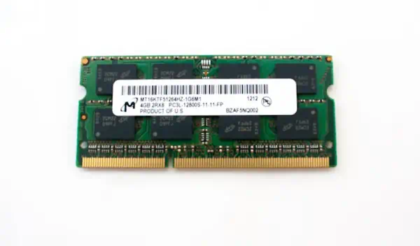 HP 691740-001 module de mémoire 4 Go 1 x 4 Go DDR3 204-pin SO-DIMM - Mémoire - visuel 1