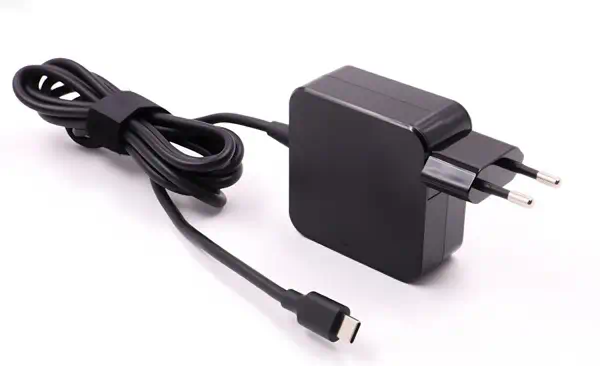 CoreParts MBXUSBC-AC0005 adaptateur de puissance & onduleur Intérieure 45 W Noir - Chargeur et alimentation - visuel 1