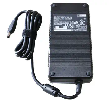 CoreParts MBA1266 adaptateur de puissance & onduleur Intérieure 230 W Noir avantages