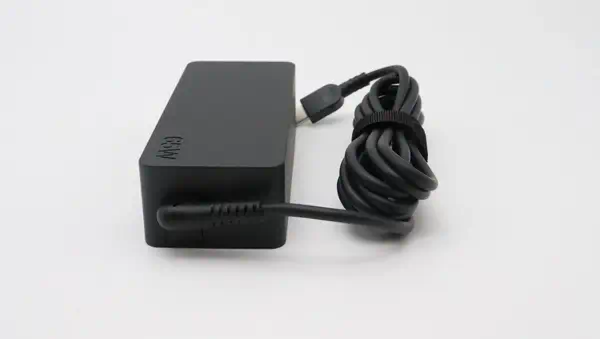 Lenovo 5A11E21011 adaptateur de puissance & onduleur Intérieure 45 W Noir - Chargeur et alimentation - visuel 3