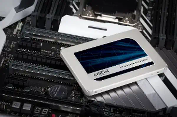 Crucial MX500 250 Go 2.5" Série ATA III - Disque dur SSD - visuel 3