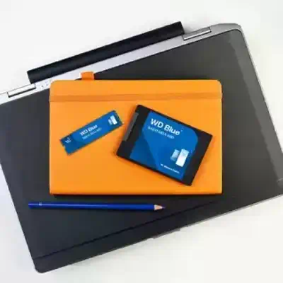 Western Digital WDS400T3B0A disque SSD 4 To 2.5" micro SATA NVMe - Disque dur SSD - visuel 3