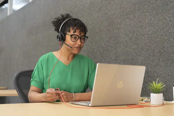 Micro-casque Poly Blackwire 8225 USB-C certifié Microsoft Teams - HP - Casque Micro - visuel 4