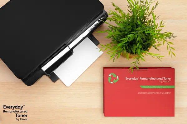 Toner remanufacturé Cyan Everyday™ de Xerox compatible avec Kyocera TK-5140C, Capacité standard - visuel 2