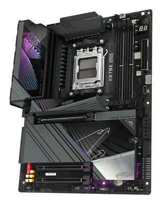 X870E AORUS MASTER Carte Mère - Prend en charge les processeurs AMD Ryzen 9000, 16+2+2 phases VRM nu - Gigabyte - Carte mère - visuel 4