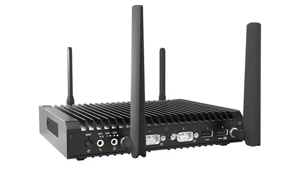 Lenovo ThinkEdge SE10 Intel Atom® x6425RE 8 Go DDR4-SDRAM 256 Go SSD Windows 11 IoT Enterprise Mini  - Ordinateur de bureau - visuel 2