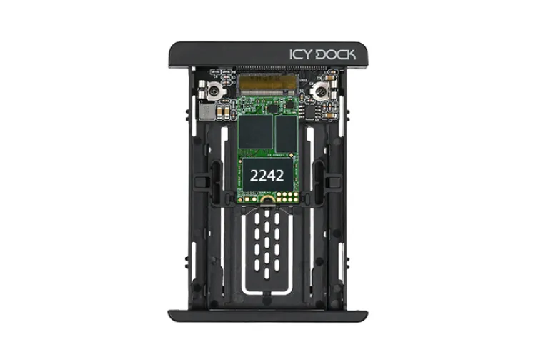 Icy Dock MB705M2P-B Boîtier de disques de stockage Enceinte ssd Noir M.2 - Adaptateur stockage - visuel 7