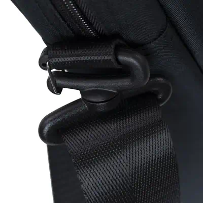 Rivacase Biscayne 39,6 cm (15.6") Sac Messenger Noir - Sacoche & Housse - visuel 4