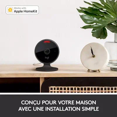 Logitech 961-000490 caméra de sécurité Balle (forme) Caméra Logitech - visuel 1 - hello RSE - INCLINEZ VOTRE CAMÉRA POUR PRÉSERVER VOTRE INTIMITÉ