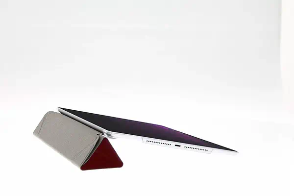 MW 300014 Coque pour iPad Pro 9,7" Rouge Housse - Etui et Housse - visuel 3