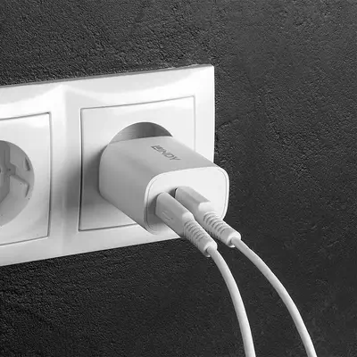 Lindy Chargeur USB Type A & C 20W - Chargeur et alimentation - visuel 5