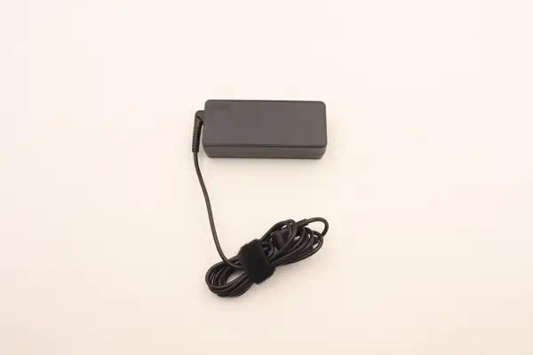 Lenovo 5A11H02883 adaptateur de puissance & onduleur Intérieure 65 W Noir - Chargeur et alimentation - visuel 2