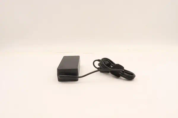 Lenovo 5A11H02883 adaptateur de puissance & onduleur Intérieure 65 W Noir - Chargeur et alimentation - visuel 3