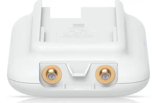Swiss Army Knife Ultra - Ubiquiti - Borne Wifi - visuel 7