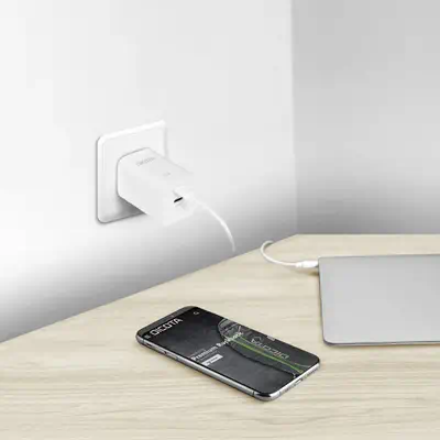 DICOTA D32184 chargeur d'appareils mobiles Ordinateur portable, Smartphone, Tablette Blanc Secteur C - Dicota - Sacoche & Housse - visuel 9
