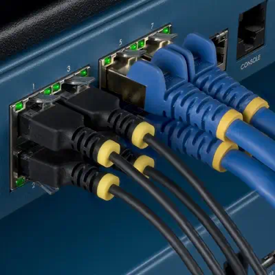Câble Ethernet Cat6A Noir Ultra-Fin de 30cm, Lot de 10, UTP, Fil de Cuivre Nu Pur, Câble Patch Résea - StarTech - Switchs et Hubs - visuel 4