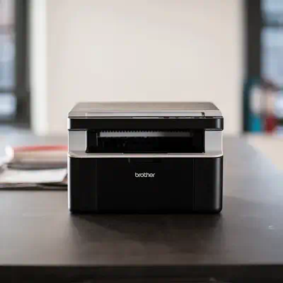 Brother DCP-1612WVB imprimante multifonction Laser A4 2400 x Brother - visuel 1 - hello RSE - Une imprimante multifonction fiable et performante