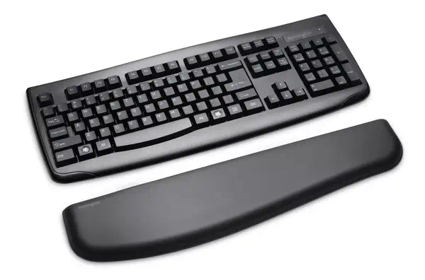 Repose-poignets ErgoSoft™ pour claviers standard Kensington - visuel 1 - hello RSE - Résistance aux nettoyages intensifs