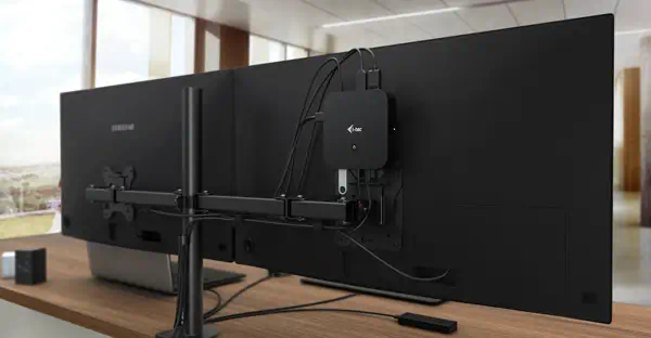 USB-C HDMI DP Docking Station with Power Delivery 100 W + Universal Charger 100 W - I-Tec - Station d'accueil pour portable - visuel 10