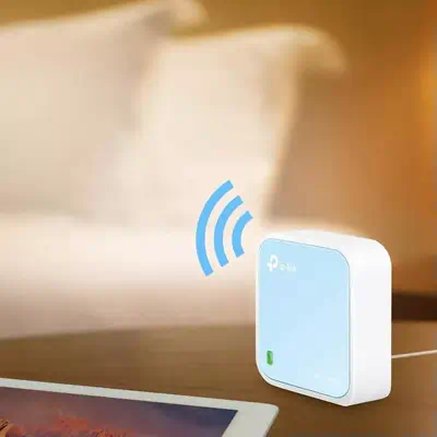 TP-Link TL-WR802N routeur sans fil Fast Ethernet Monobande TP-Link - visuel 1 - hello RSE - Alimentation électrique flexible - facile à transporter en voyage