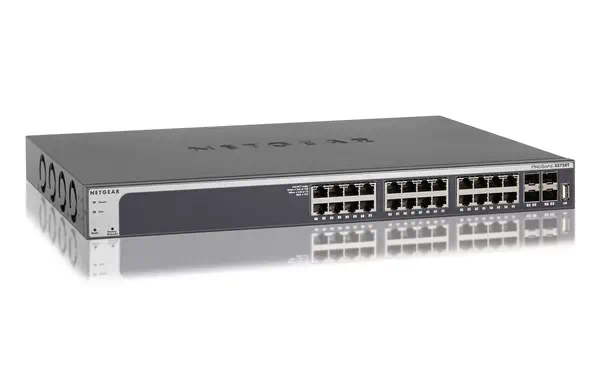 NETGEAR XS728T Géré L2+/L3 10G Ethernet (100/1000/10000) Noir Netgear - visuel 1 - hello RSE - Ports combo fibre 10 Gigabit SFP+