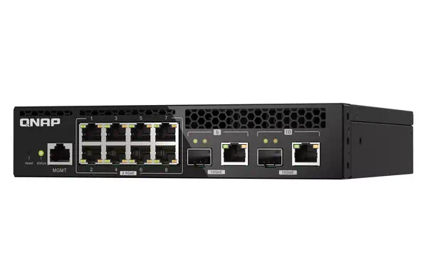 QNAP QSW-M2108R-2C commutateur réseau Géré L2 2.5G Ethernet QNAP - visuel 1 - hello RSE - Déploiement flexible de ports combo et 10GbE/NBASE-T