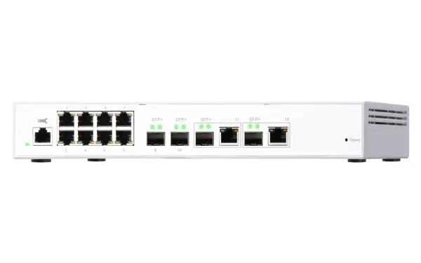 QNAP QSW-M408-2C commutateur réseau Géré L2 10G Ethernet QNAP - visuel 1 - hello RSE - Optimisez les performances du réseau avec le contrôle de la bande passante et des paquets