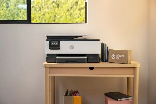 OfficeJet Pro 9012e Sans fil All-in-One Couleur Imprimante, HP - visuel 1 - hello RSE - Prise en charge sans souci de l'imprimante