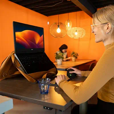 Sacoche pour ordinateur portable R-Go Viva, cuir, avec support intégré pour ordinateur portable, pro - R-Go Tools - Accessoire - visuel 2