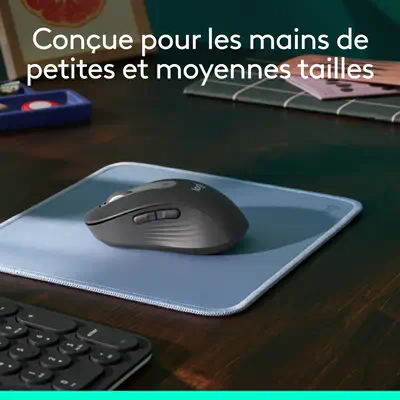 Logitech Signature M650 Logitech - visuel 1 - hello RSE - FABRIQUÉ AVEC DU PLASTIQUE RECYCLÉ