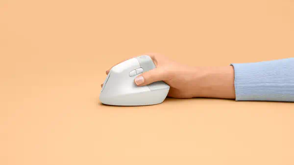 Logitech Lift Logitech - visuel 1 - hello RSE - connexion rapide et longue durée d'utilisation