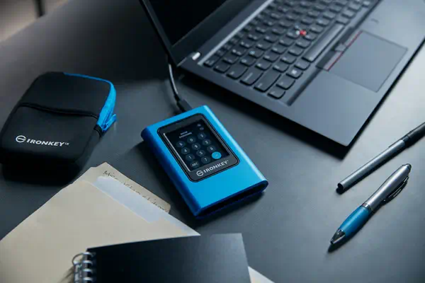1920Go IronKey Vault Privacy 80 XTS-AES 256-bit SSD externe chiffré - Kingston - Disque dur SSD - visuel 8