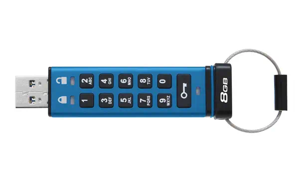 IronKey Keypad 200 de 8 Go, FIPS 140-3 Kingston - visuel 1 - hello RSE - Indépendant du système d'exploitation et de l'appareil