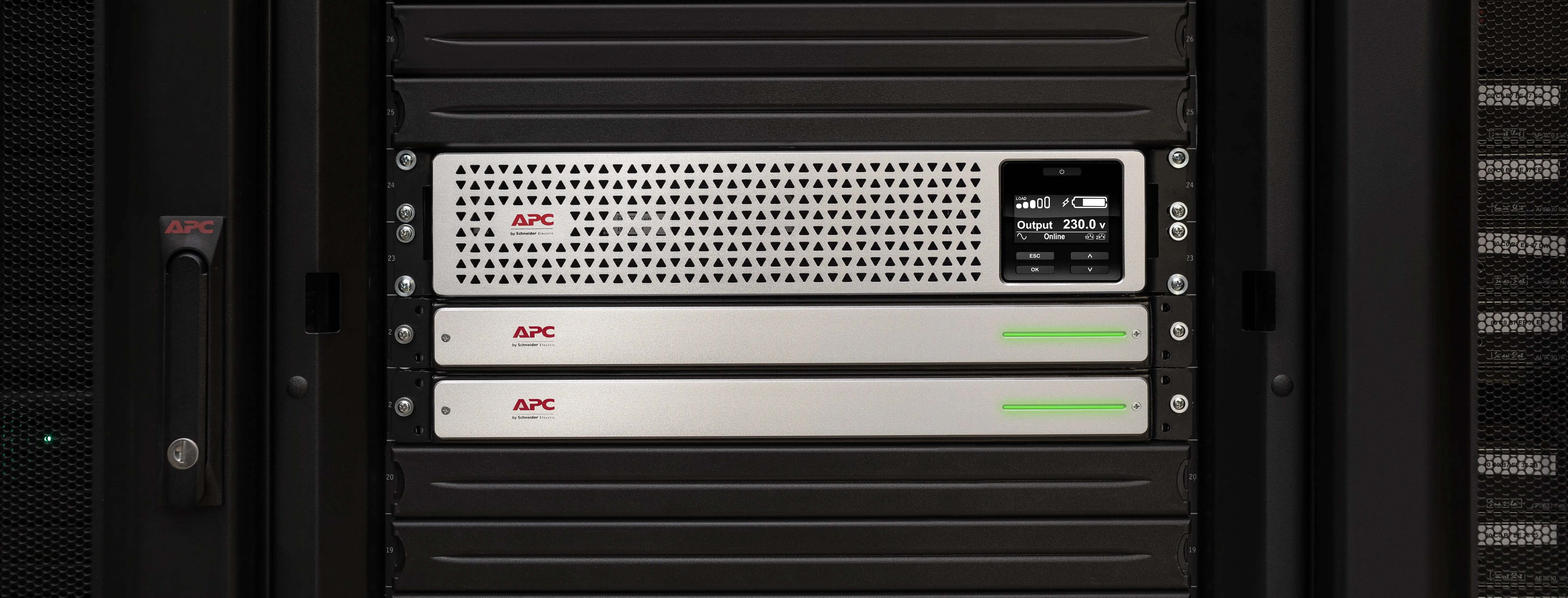 APC SRTL1000RMXLI-NC alimentation d'énergie non interruptible Double-conversion (en ligne) 1 kVA 900 - Onduleur - visuel 9