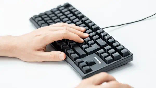 CHERRY G80-3000N RGB TKL clavier Universel USB AZERTY Français Noir - Clavier - visuel 2