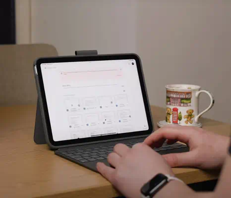 Logitech 920-011435 clavier pour tablette QWERTZ Allemand Smart Connector Gris - Clavier - visuel 4