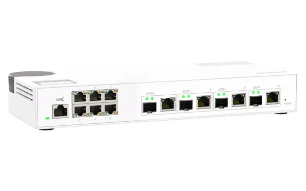 Achat QNAP QSW-M2106-4C 6 port 2.5Gbps 4 port 10Gbps sur hello RSE - visuel 3