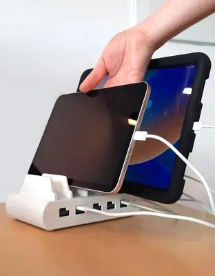 Compulocks 5PUSBCDKS-UK station d'accueil Tablette/Smartphone Blanc - Chargeur et alimentation - visuel 5