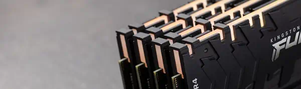 Kingston FURY Renegade RGB - Mémoire Kingston - visuel 1 - hello RSE - Compatible AMD Ryzen