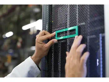 Offre HPE Aruba Networking JL367A module de commutation réseau